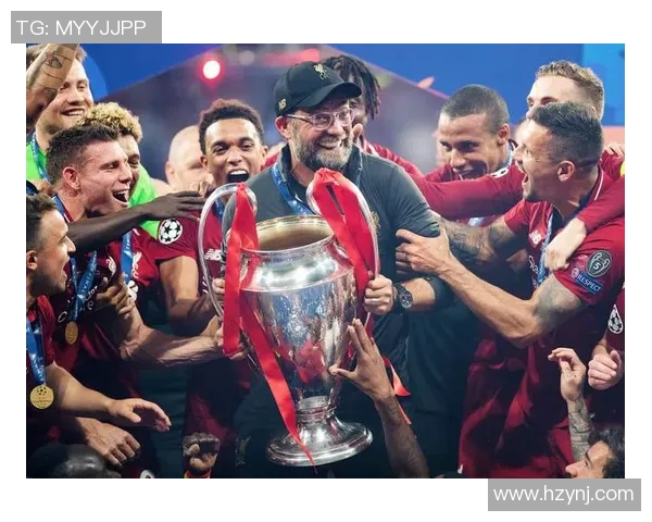 中国退役足球明星赛盛况空前昔日球星重聚展现足球魅力与情怀 中国退役足球明星赛盛况空前昔日球星重聚展现足球魅力与情怀